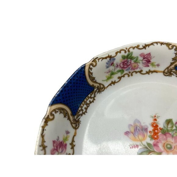 Set of 2 Gold Castle Japan GCA-2 Soup Bowls Plates Blue Rim Floral Design Scroll - Picture 3 of 8